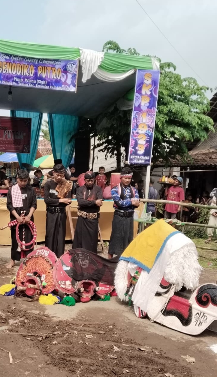 Kuda Lumping "Senodiko Putro"