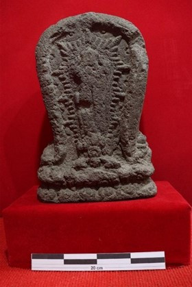 NISAN SURYA MAJAPAHIT