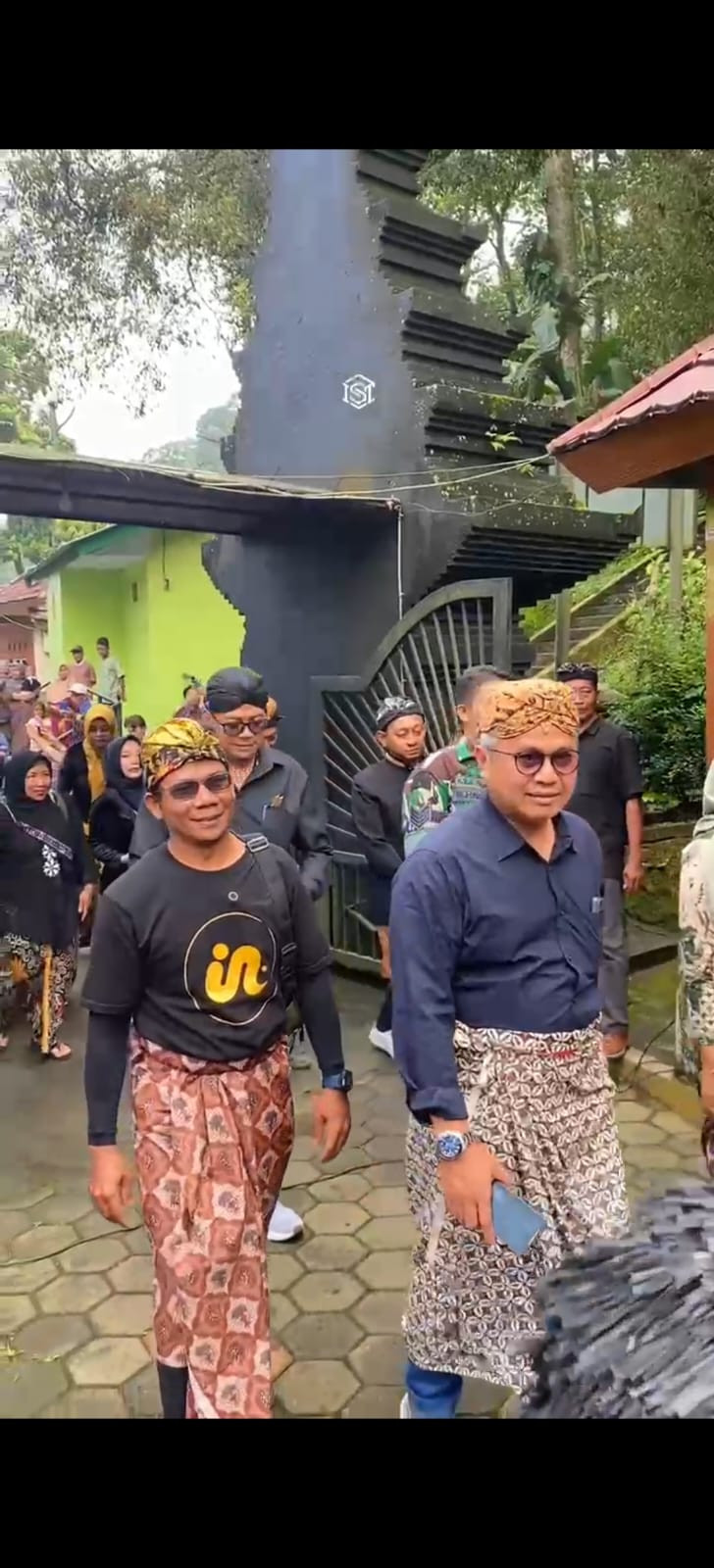 Riyoyo Kupat Di Desa Seloliman, Trawas Mojokerto